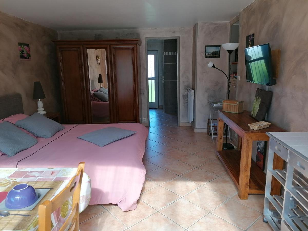 La Picholine Bed & Breakfast Sorede Bagian luar foto
