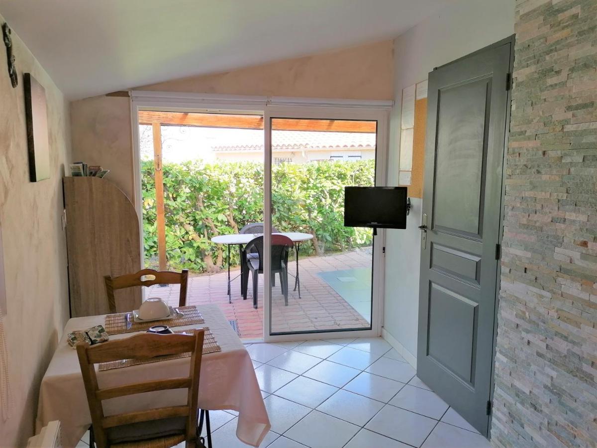La Picholine Bed & Breakfast Sorede Bagian luar foto