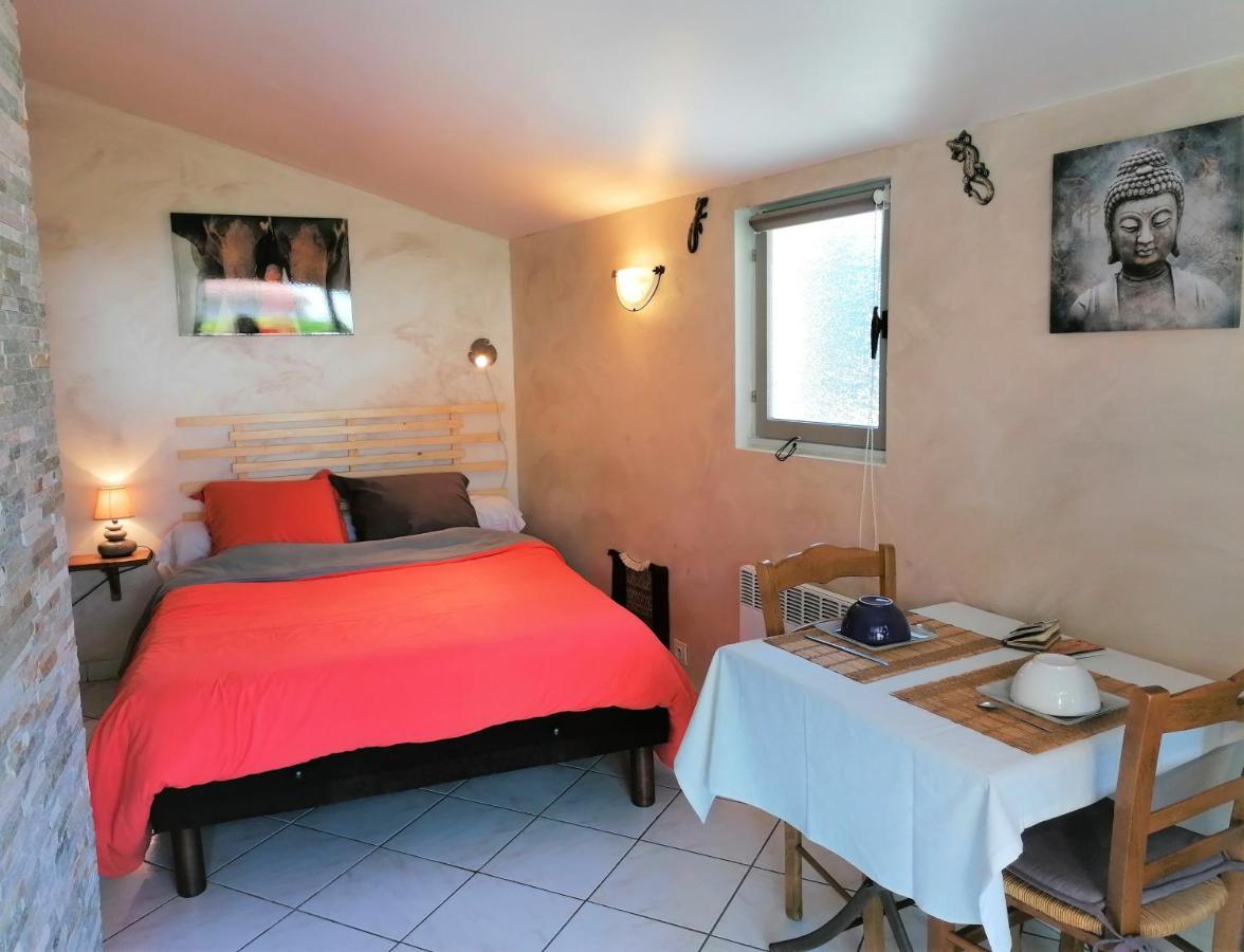 La Picholine Bed & Breakfast Sorede Bagian luar foto